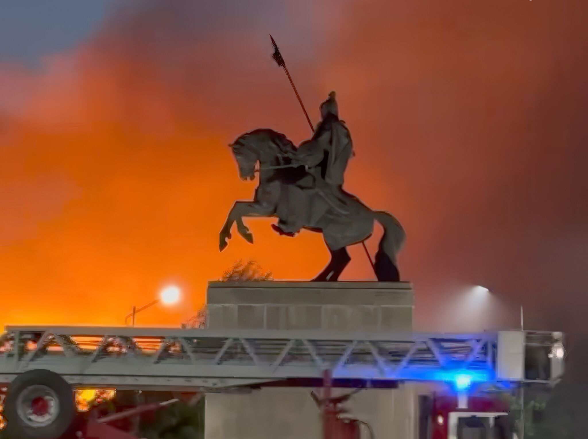 Пугающее пламя