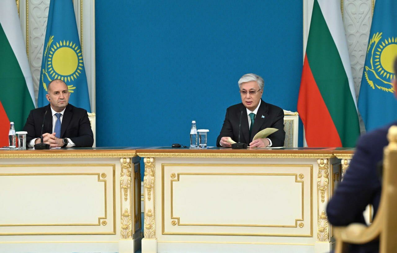Главы государств Казахстана и Болгарии выступили с совместным заявлением для прессы