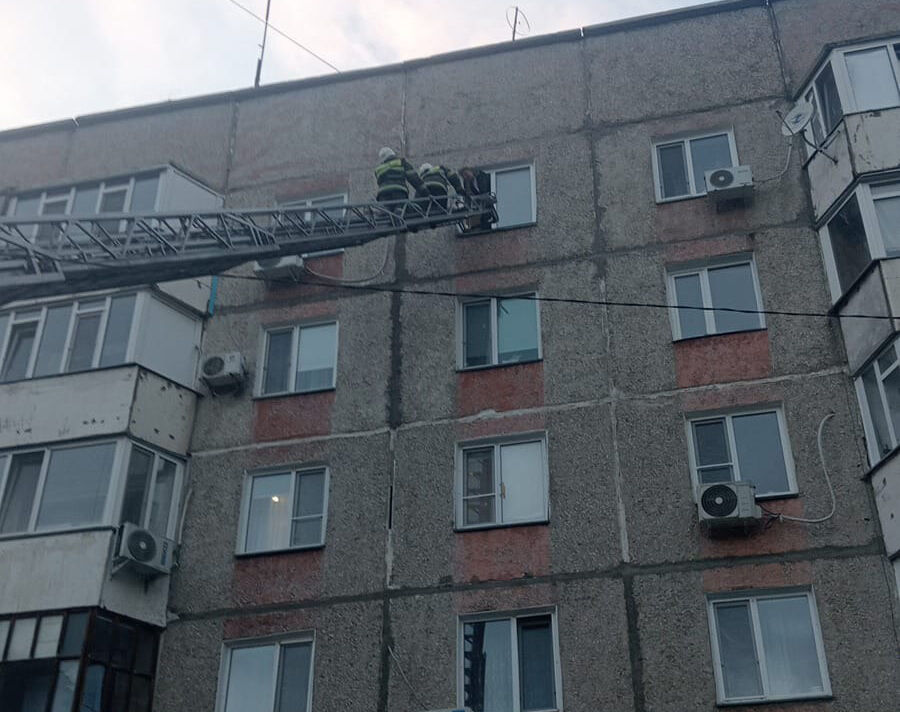 С ножом не опасно?