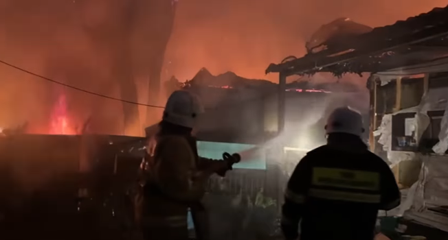 Тело обнаружено на месте крупного пожара в Алматы