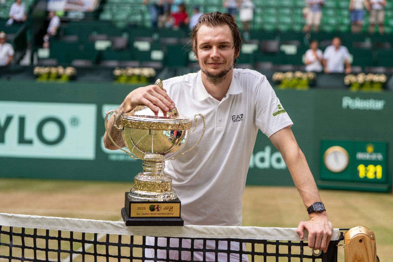 Халле - его территория