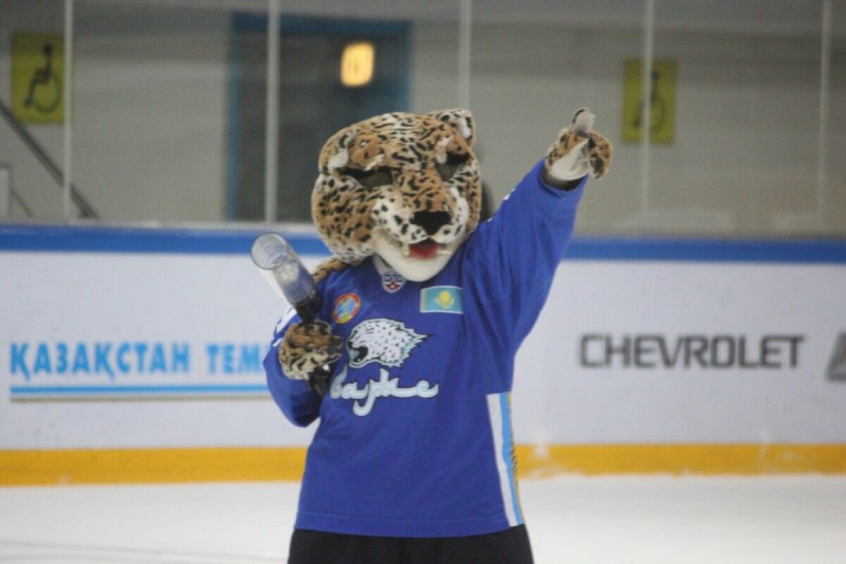 На волне скандалов