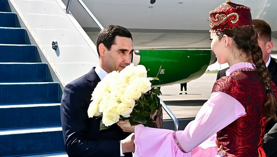 Бердымухамедов-младший прибыл в Казахстан на саммит «Центральная Азия – Китай»