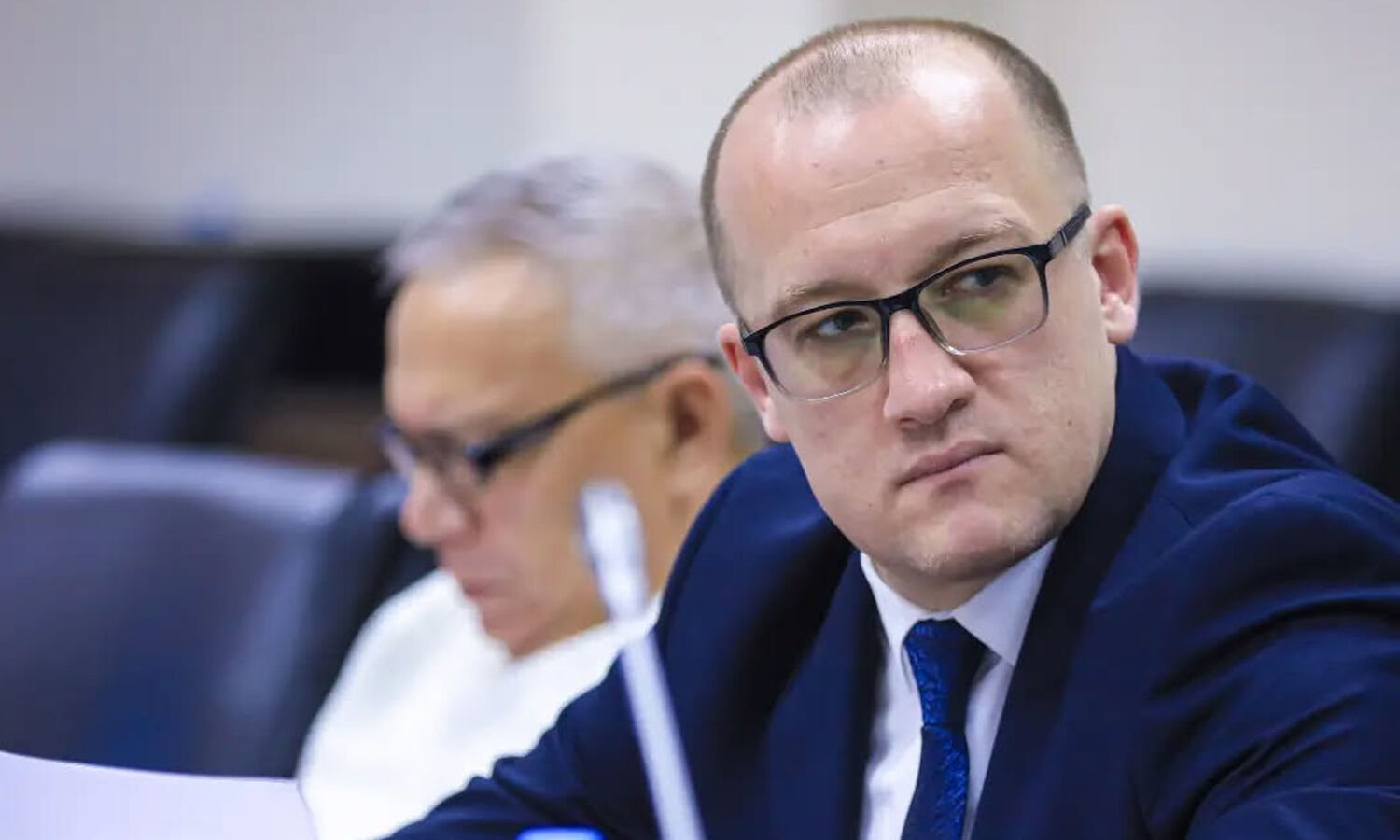 Сергей СНЕГИРЕВ: Попробуй достучаться до депутатов