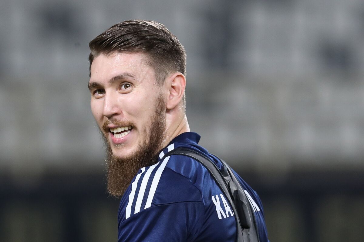 Упал в цене