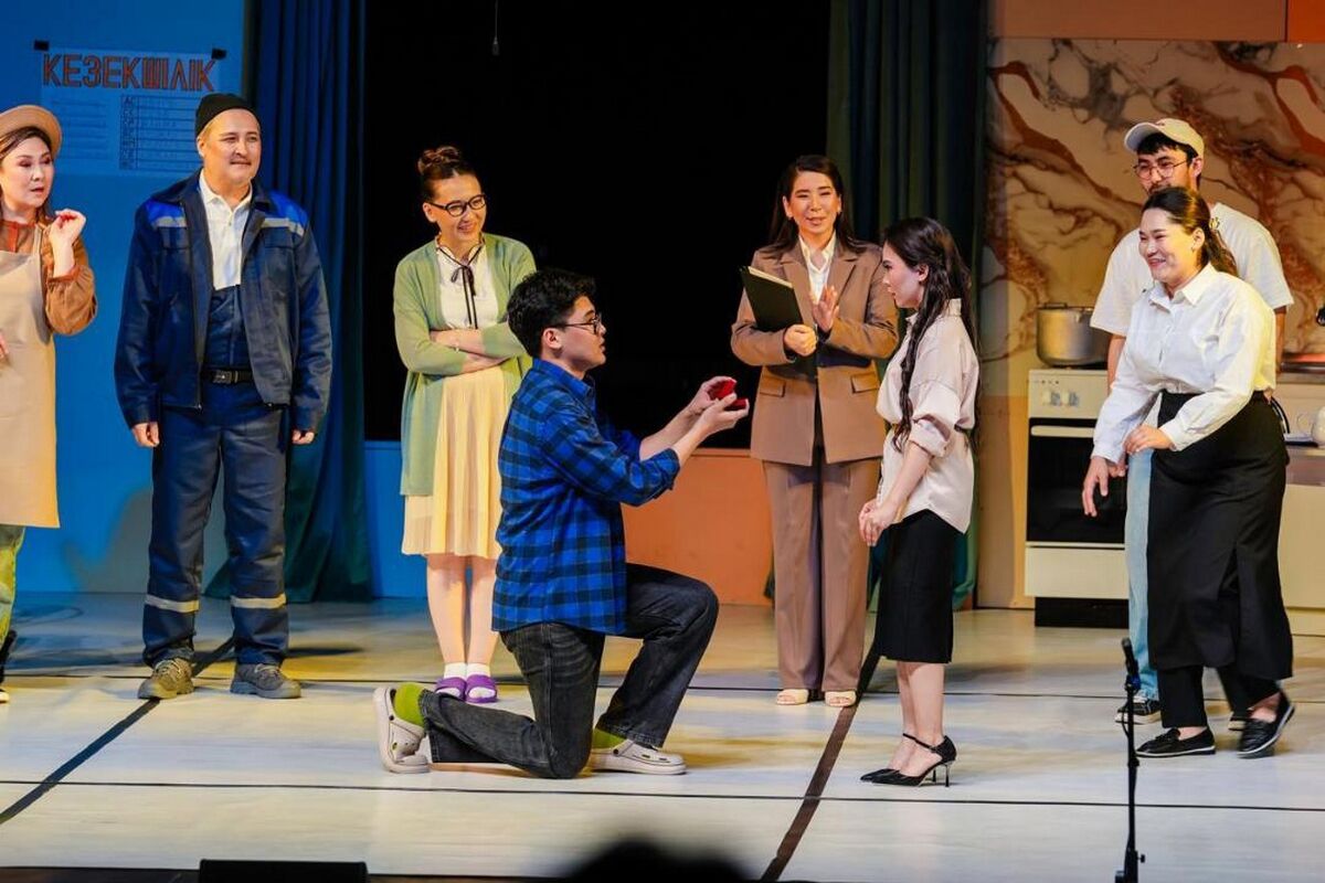 Взяли отпуск ради сцены