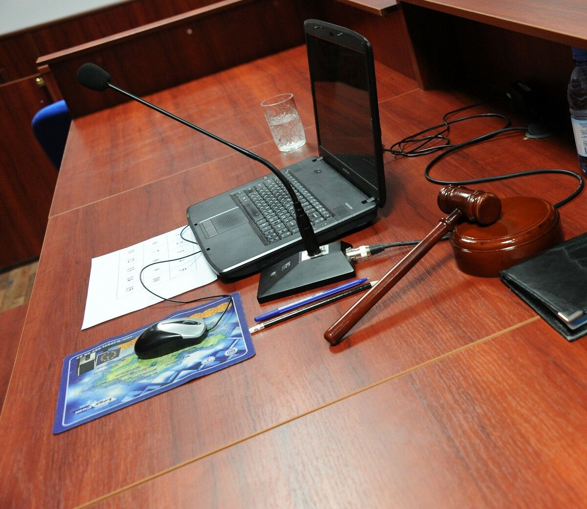 Нарушение и наказание