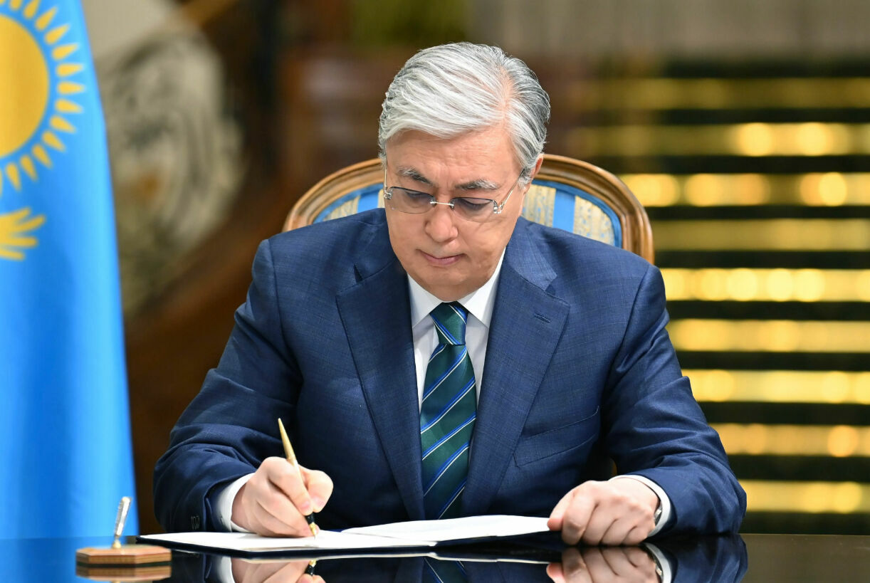 Служба идёт!