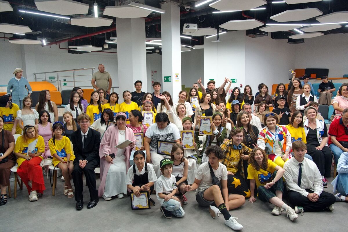 Мечтатели зажигают