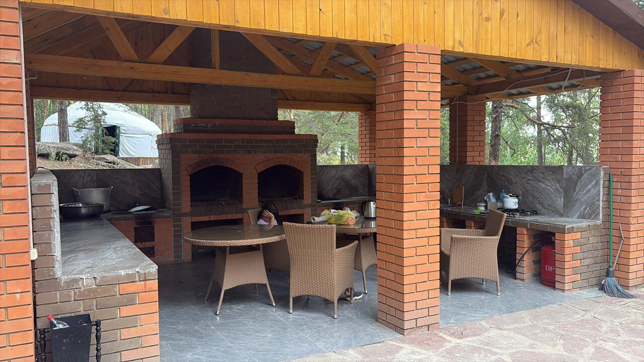 Граждане...  Кто хочет поработать?