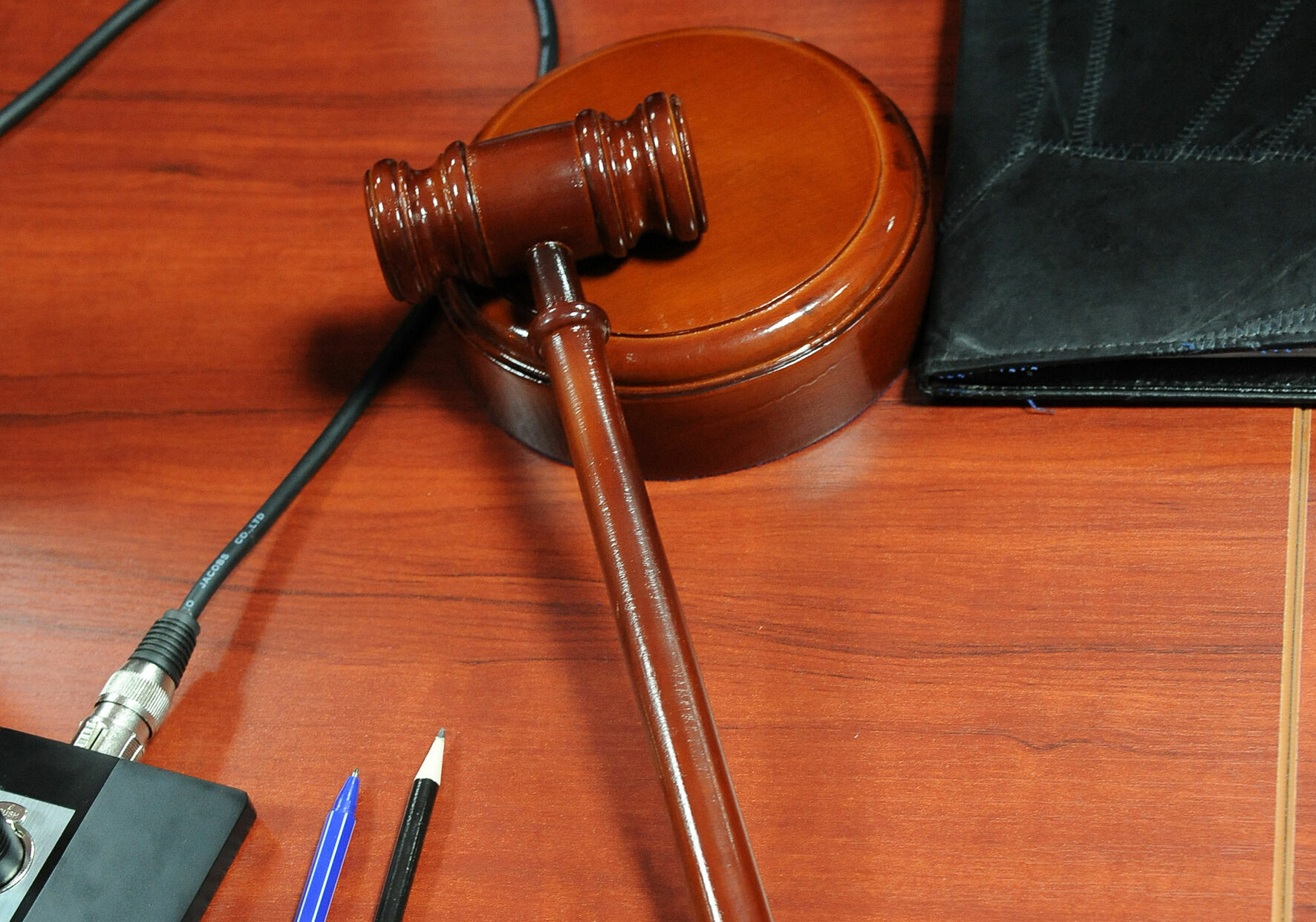 Пыль в глаза