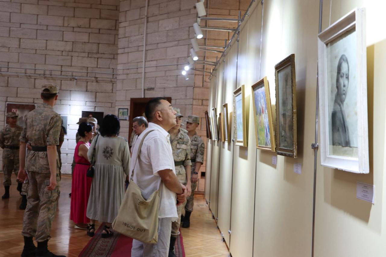 Мастер торжествующего цвета