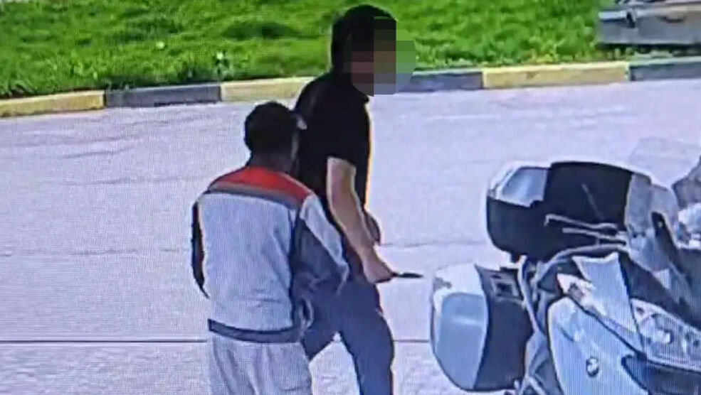 Намахал ножом на срок