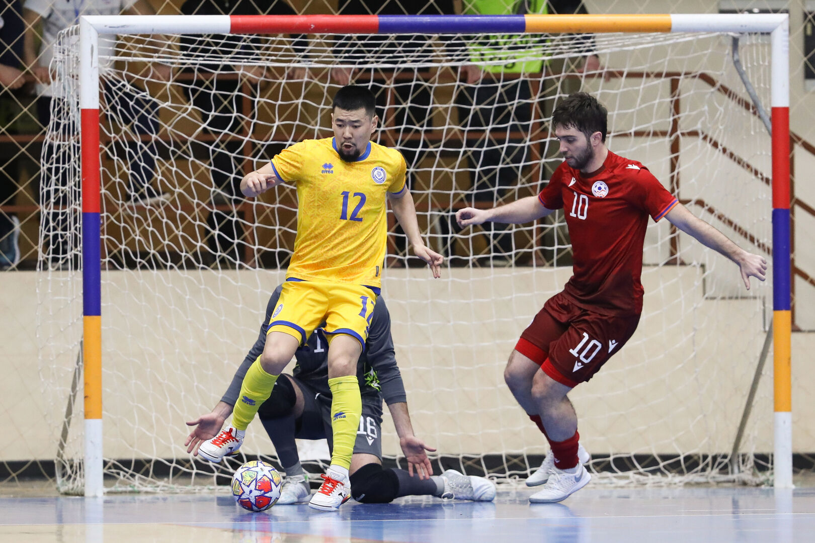 Место встречи изменить нельзя