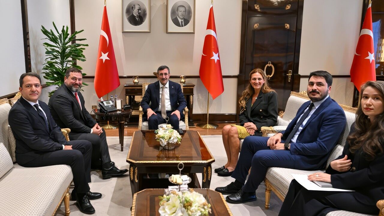 Вице-президент Турции Джевдет ЙЫЛМАЗ встретился с Михаилом ЛОМТАДЗЕ