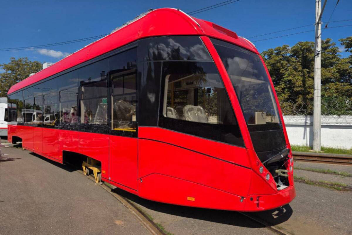 Весёленькой расцветки