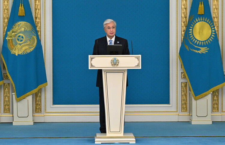 Касым-Жомарт Токаев встретился с победителями и призерами международных олимпиад