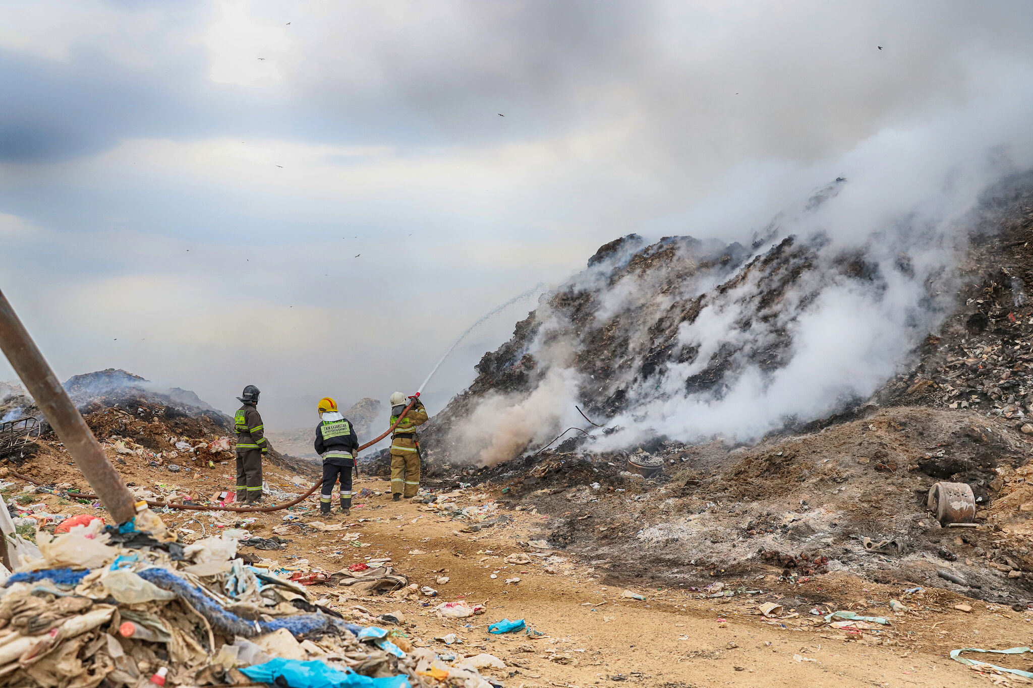 Заведённая бомба замедленного действия