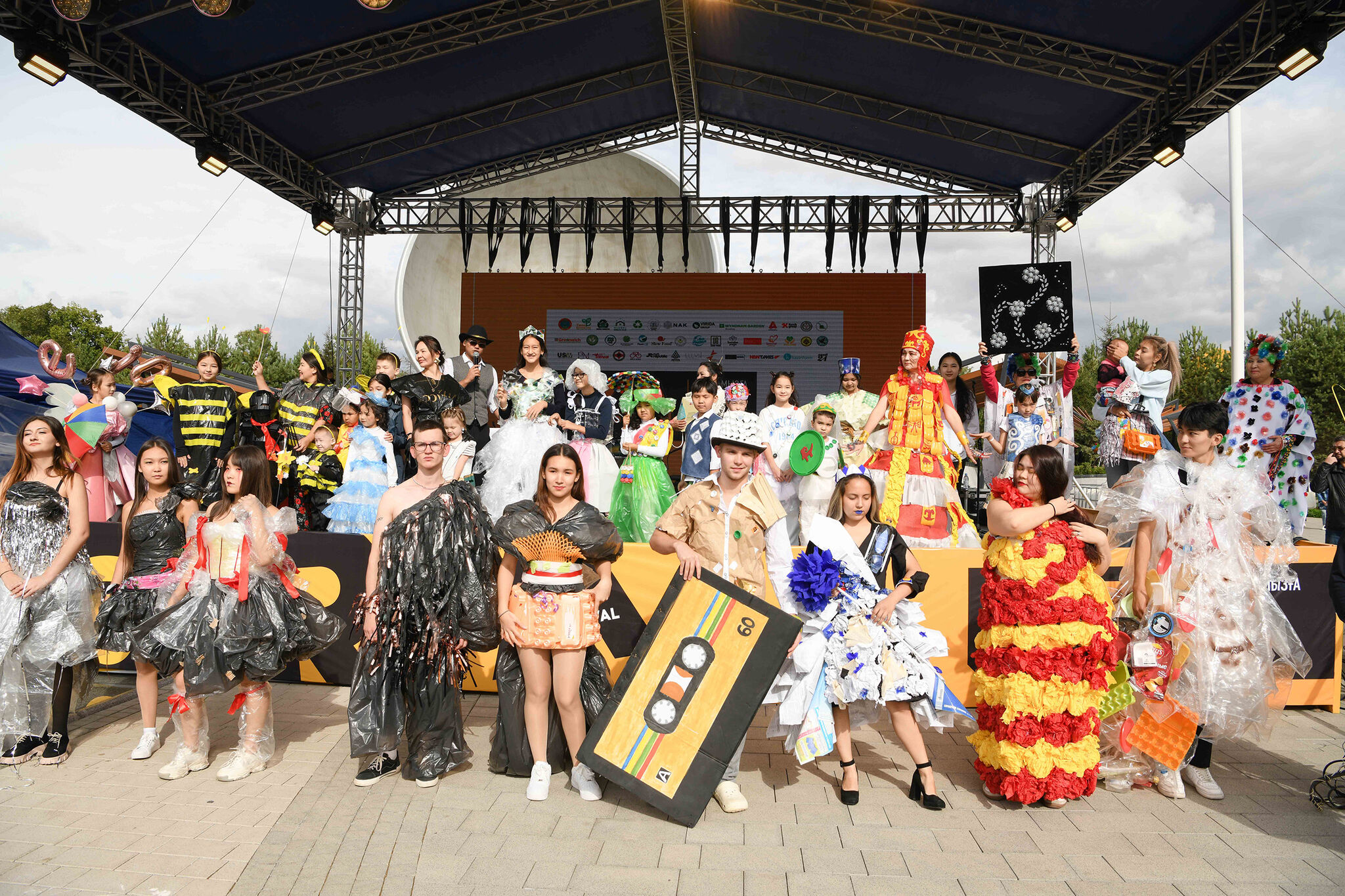 Когда б вы знали, из какого сора...