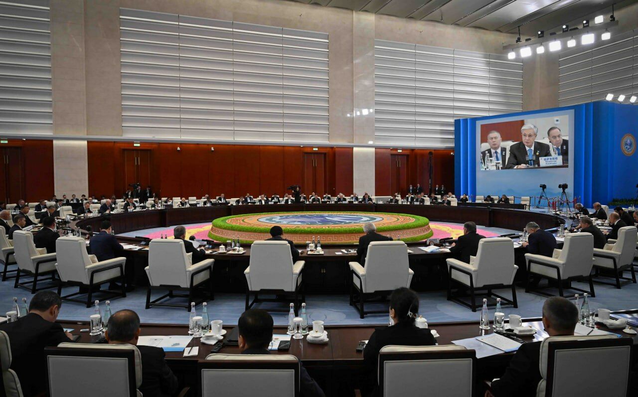 На саммите ШОС с участием Токаева в Китае подписан ряд ключевых документов