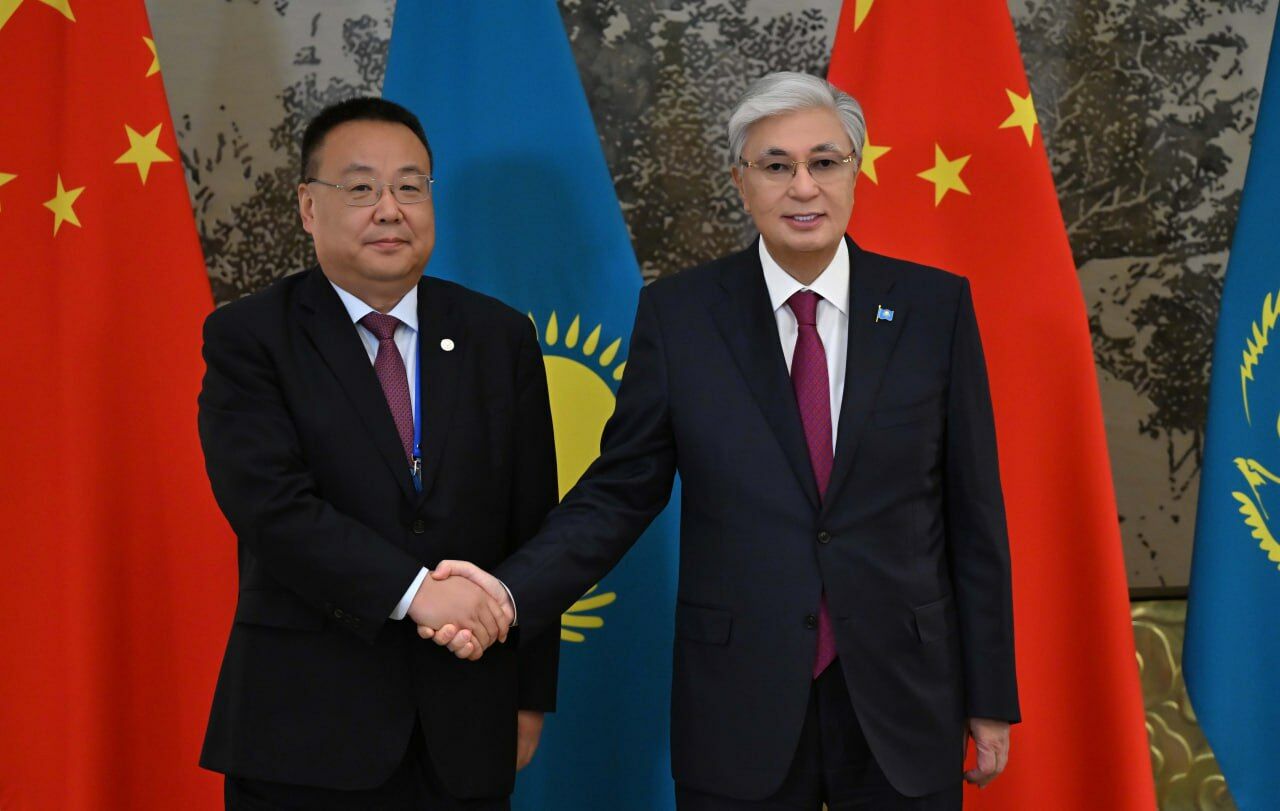 Глава государства принял гендиректора Китайской нацкорпорации ядерной промышленности