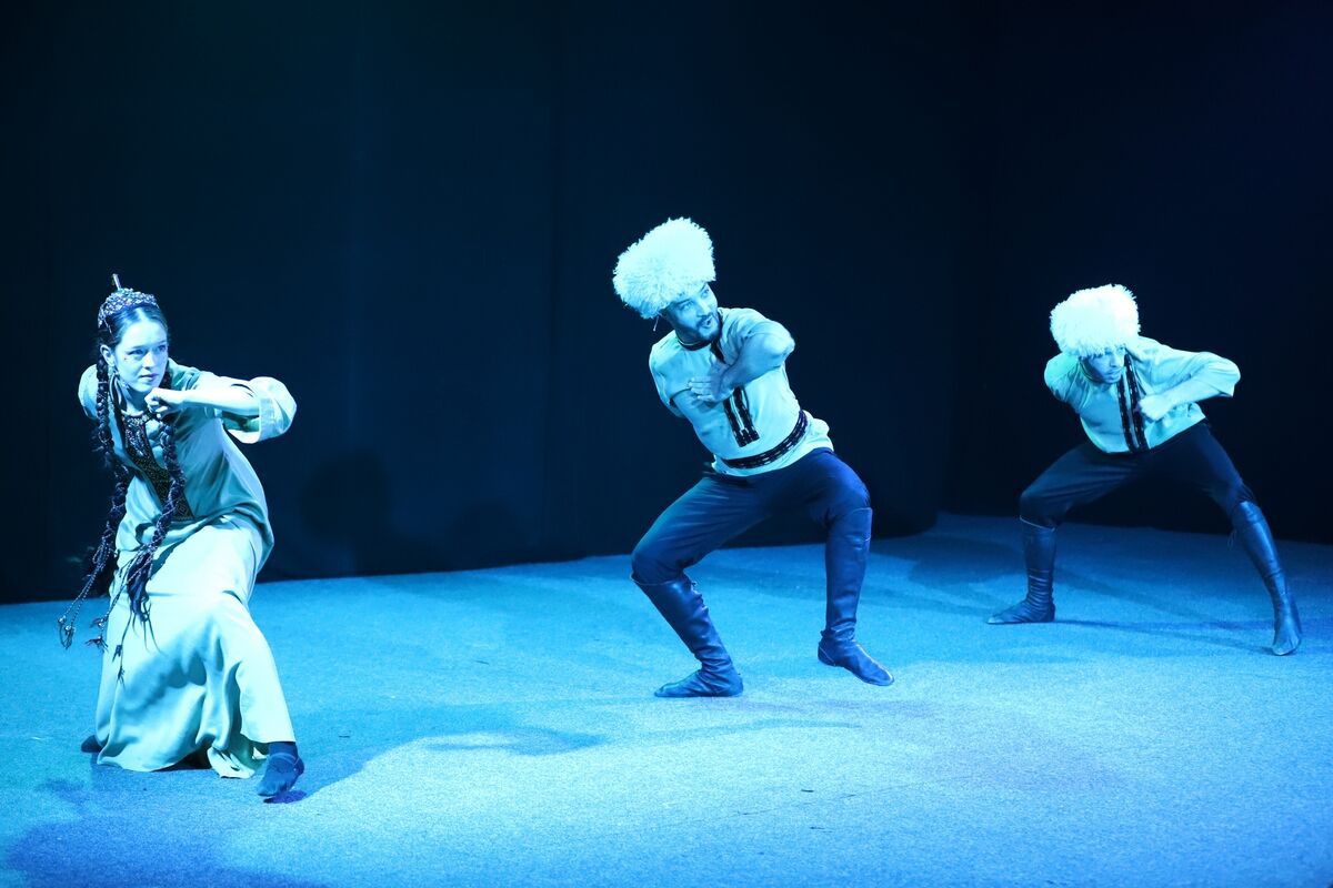 Танец сближает даже страны – Фото №11