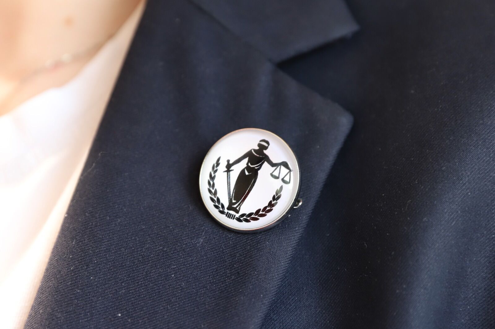 Не любил, но и не бил