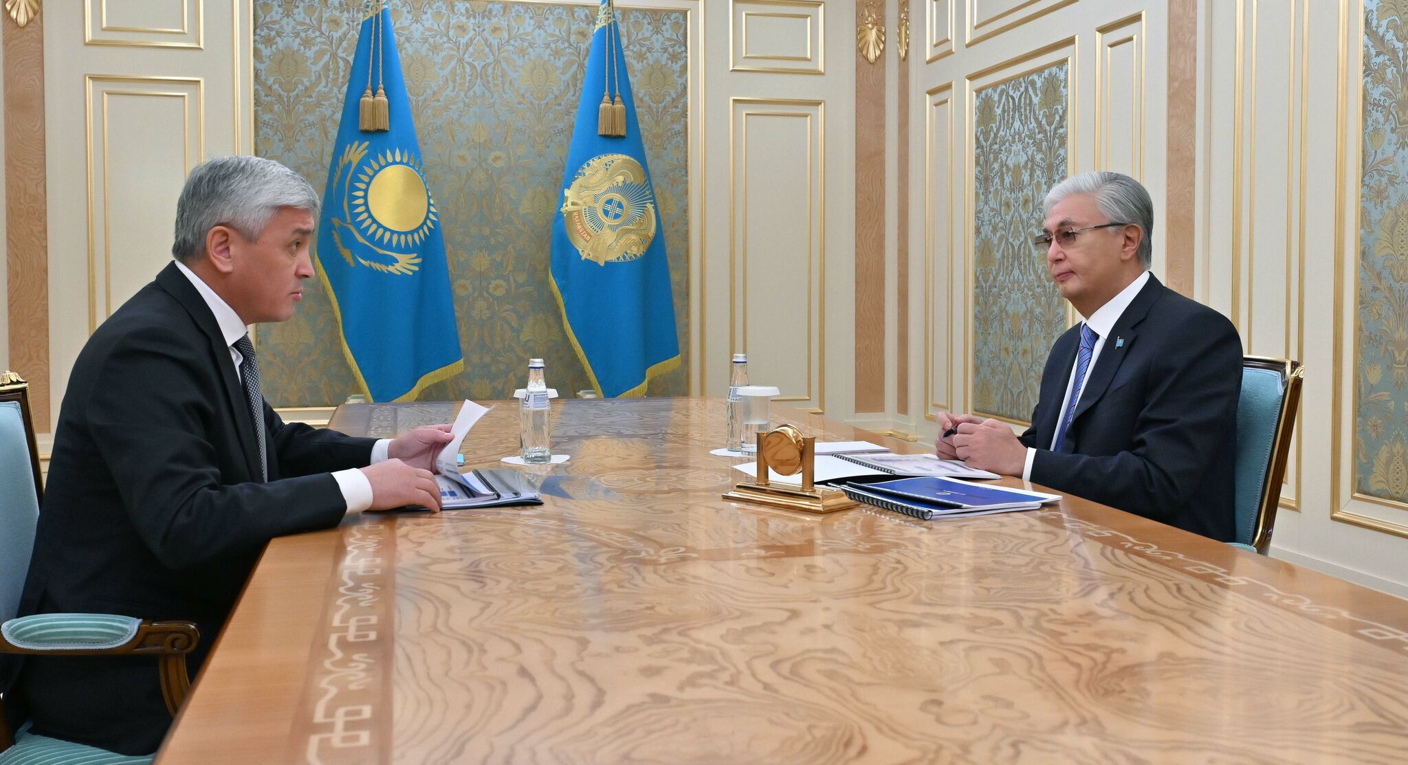 Глава государства принял акима Карагандинской области Ермаганбета Булекпаева