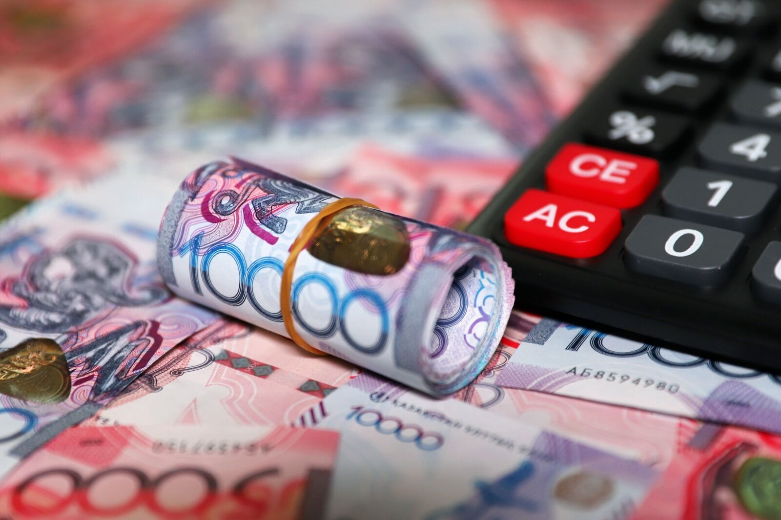 Команда затянуть пояса