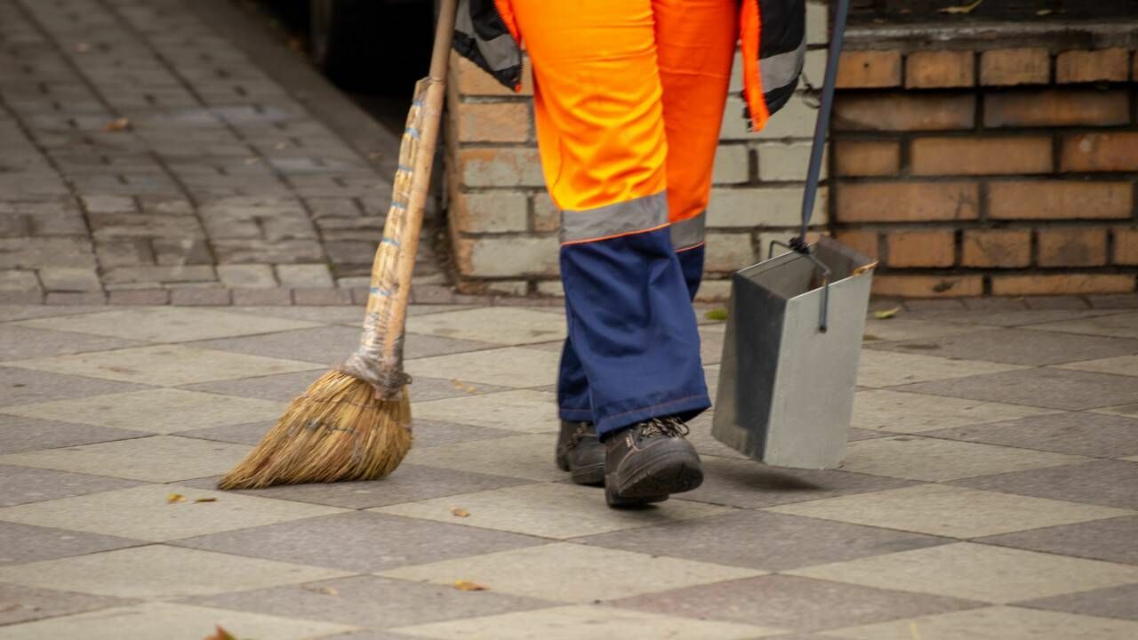 Наругался? Теперь на уборку!