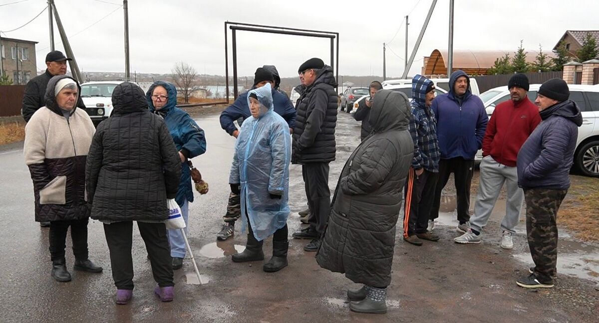 Дома трещат, власти - молчат