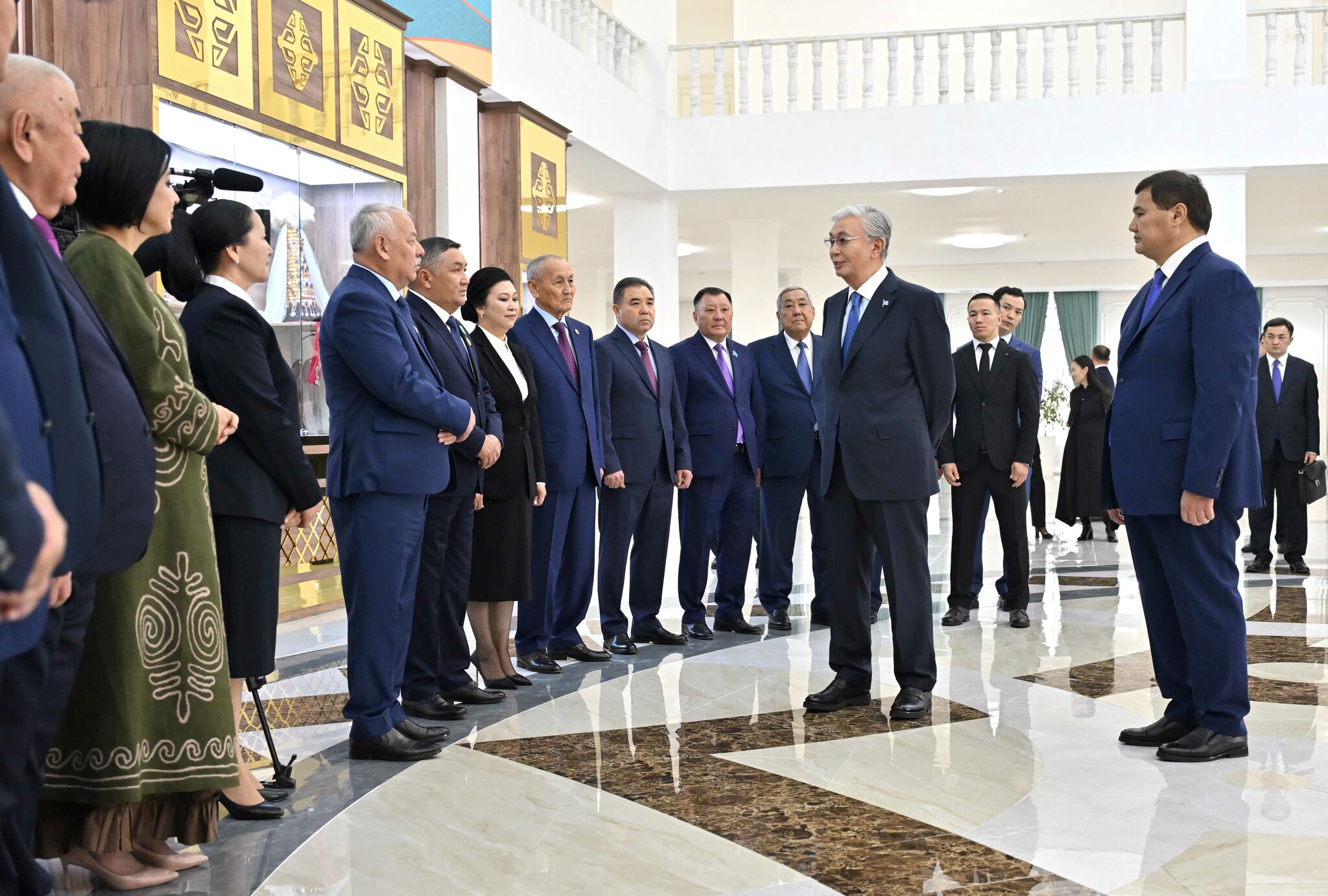 Глава государства встретился с общественностью региона