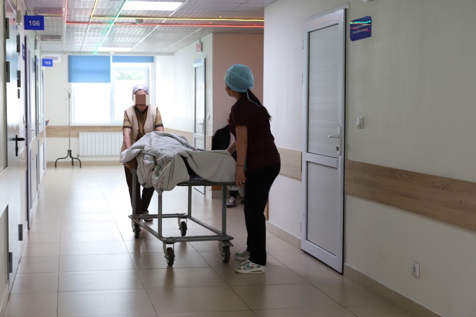 Придавило подъёмником