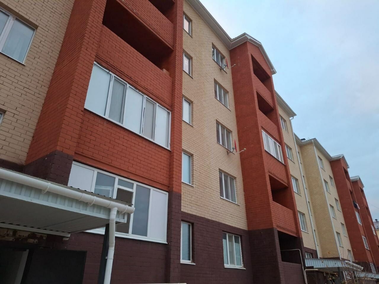 Чтобы не отклеились