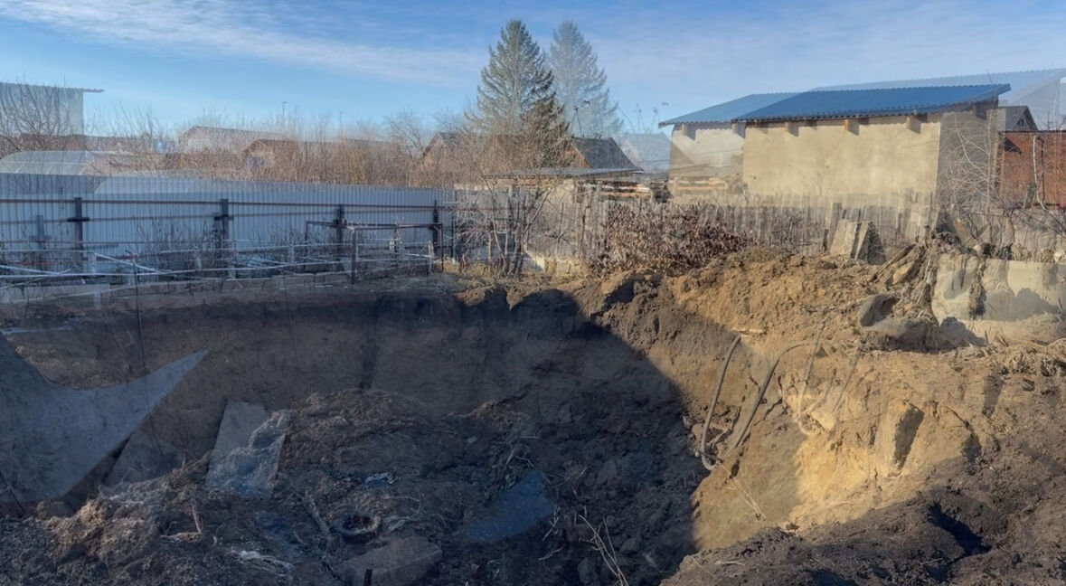 ЧС под забором