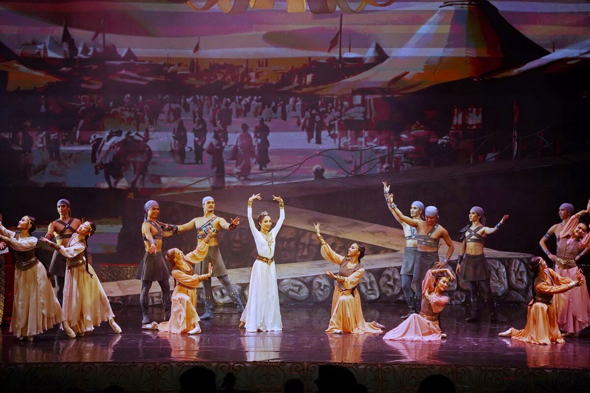 Большая премьера – Фото №8