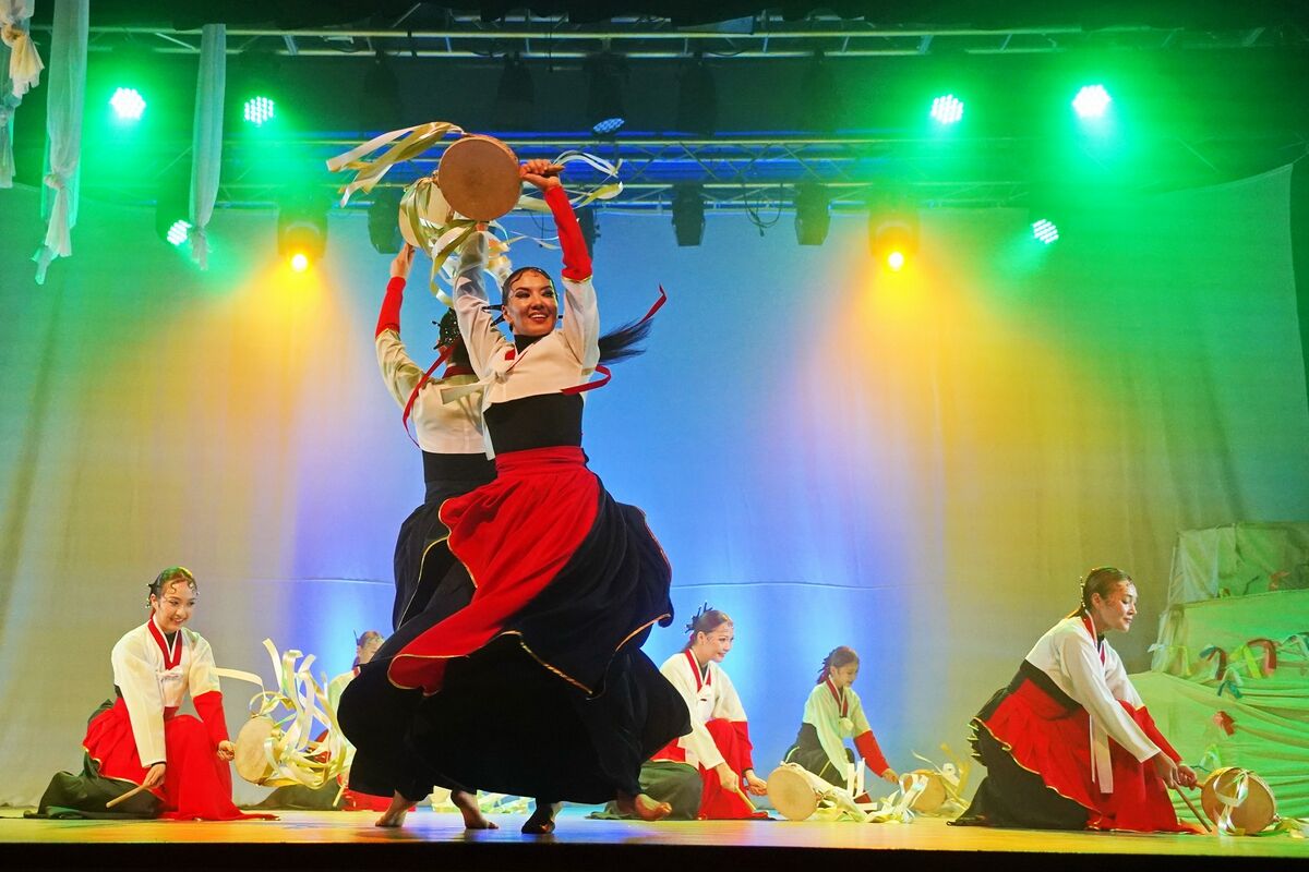 Пусть артисты дышат, а зрители - нет – Фото №3