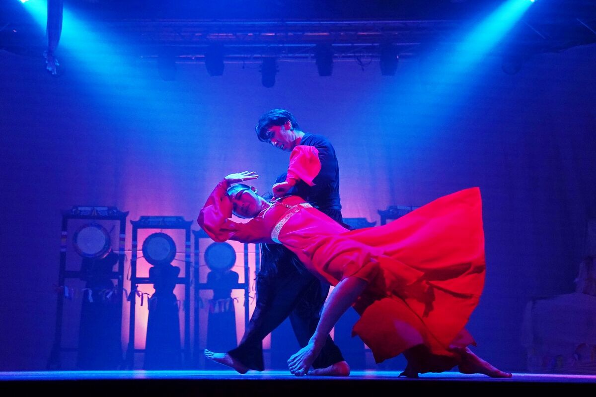 Пусть артисты дышат, а зрители - нет – Фото №2