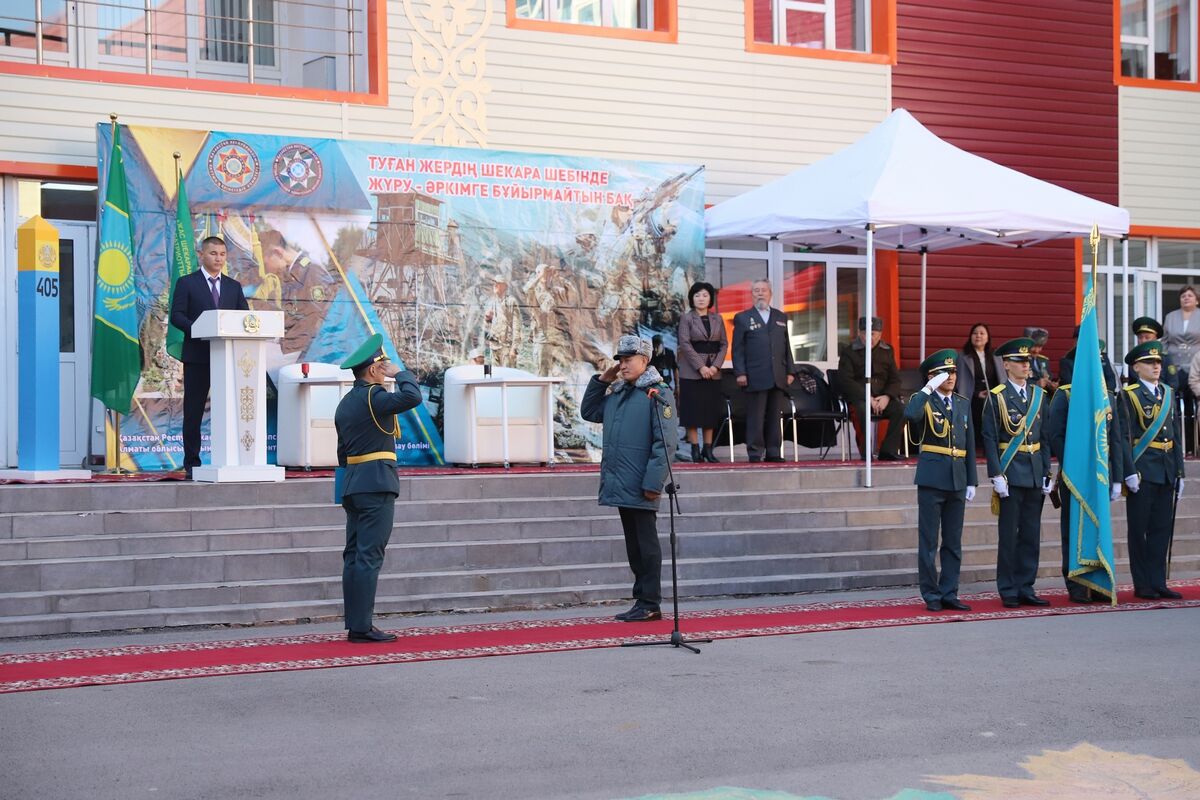 От парты до заставы – Фото №10