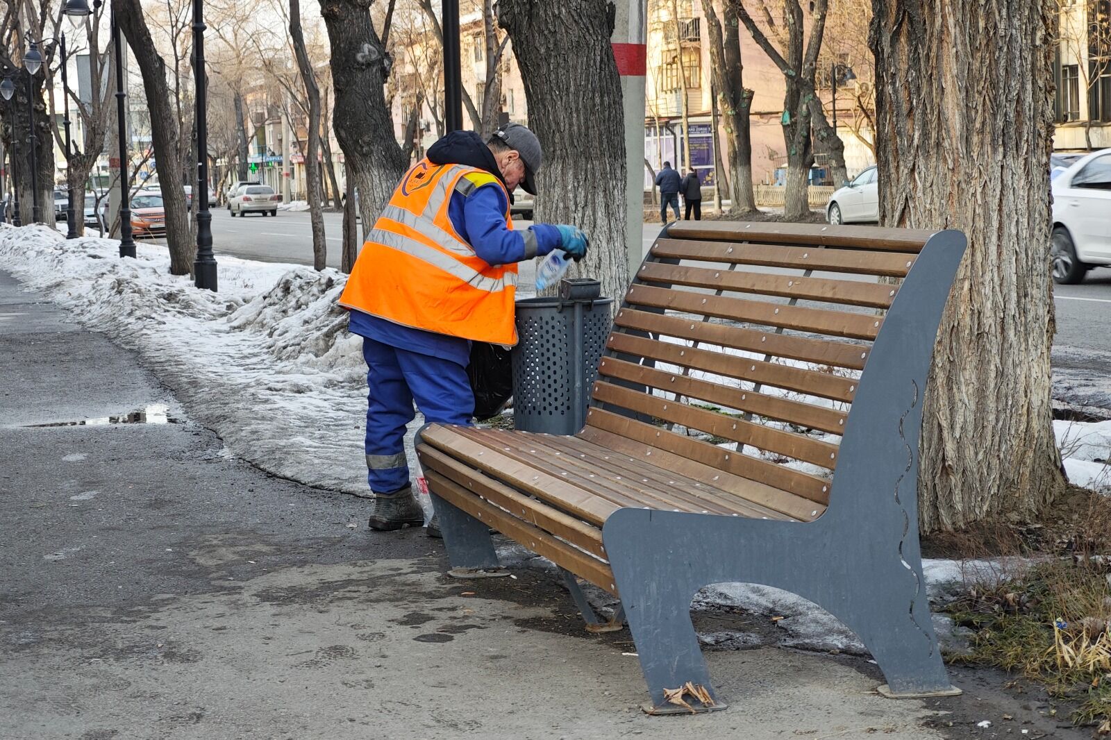 Задолжал? Отработай!
