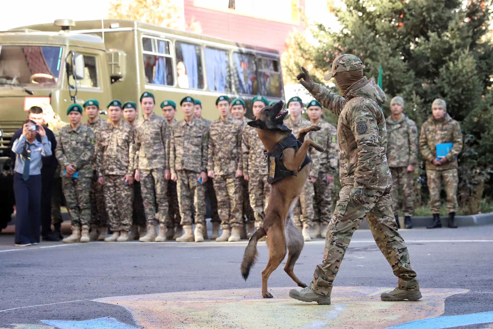 От парты до заставы