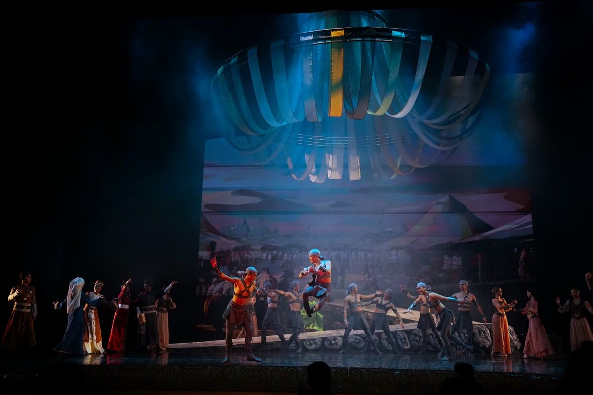 Большая премьера – Фото №5