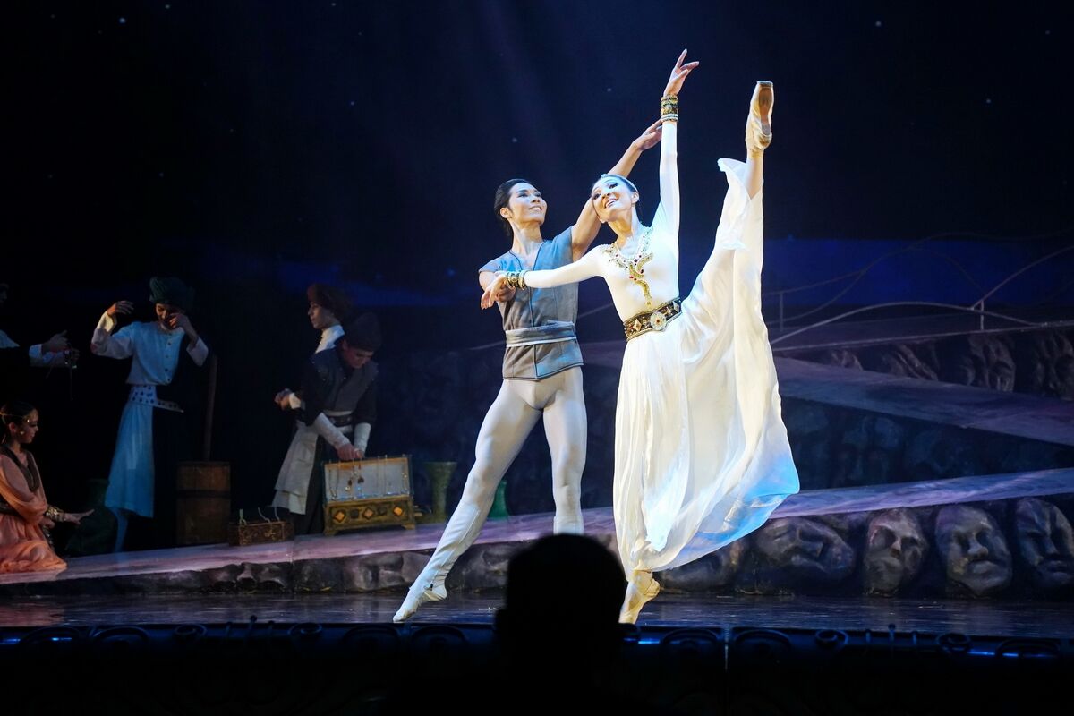 Большая премьера – Фото №16