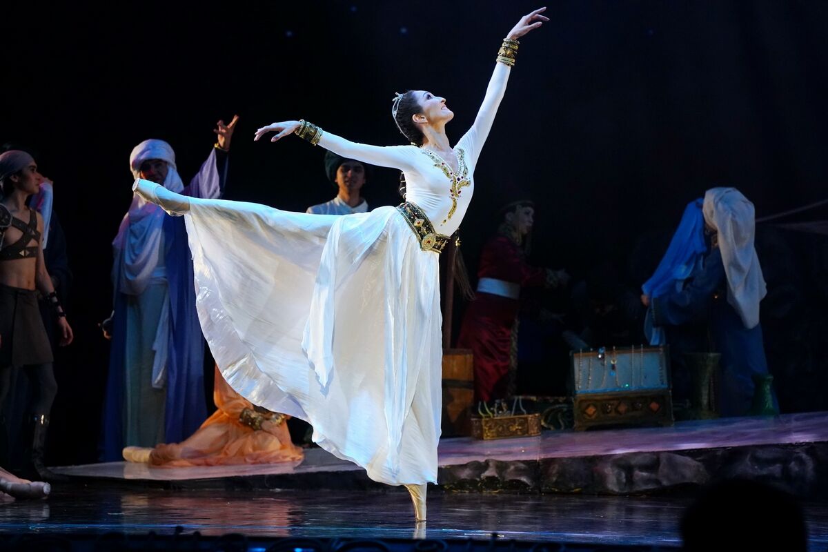 Большая премьера – Фото №15