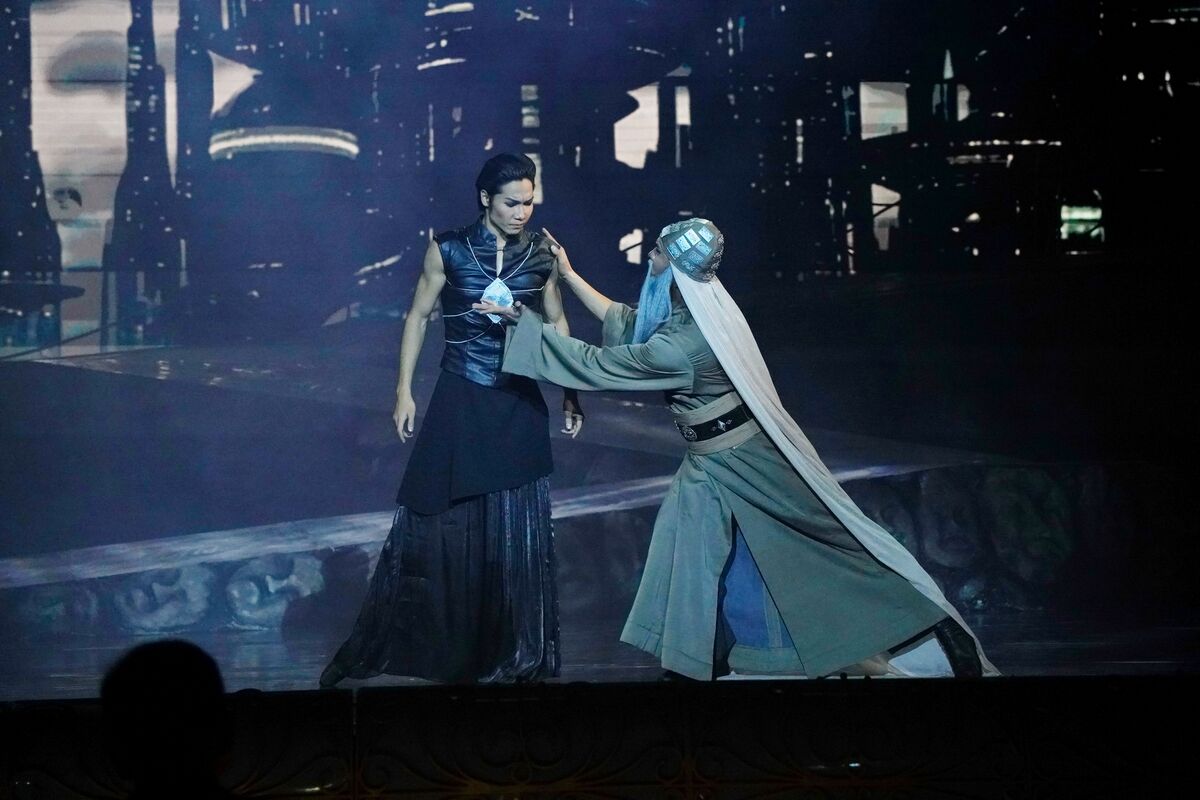 Большая премьера – Фото №1