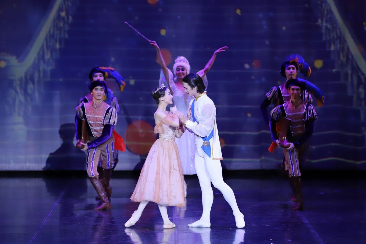 Пуанты для Золушки – Фото №1 Пуанты для Золушки – Фото №1