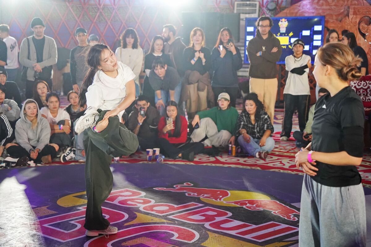 Прыжок под шаныраком – Фото №5