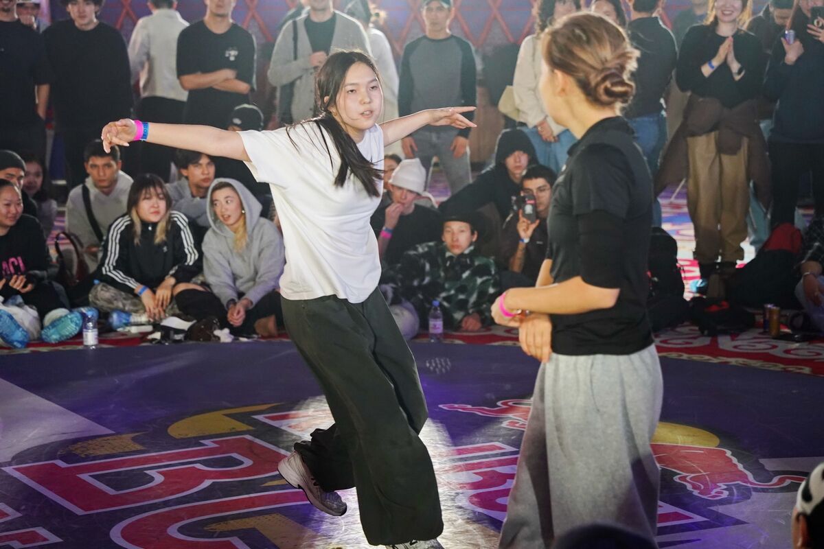 Прыжок под шаныраком – Фото №2