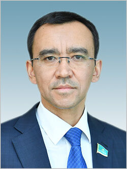 Маулен АШИМБАЕВ