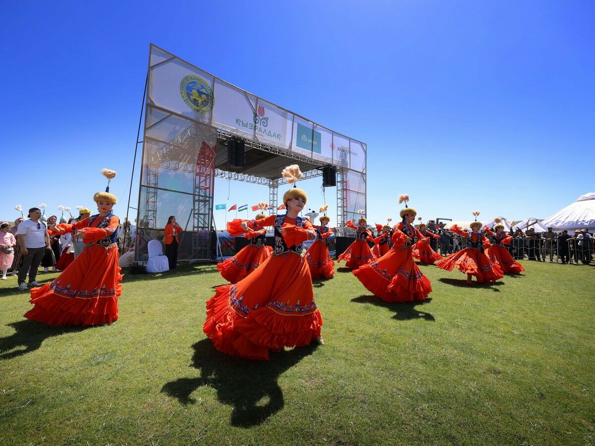 Тюльпановая дипломатия – Фото №1